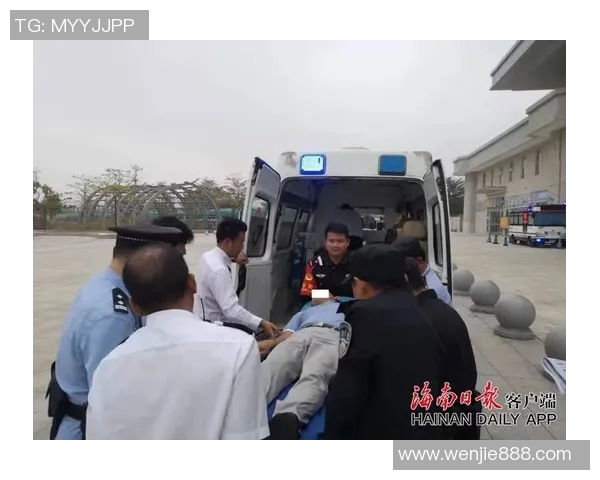 球员比赛中晕倒送医，所幸无生命危险