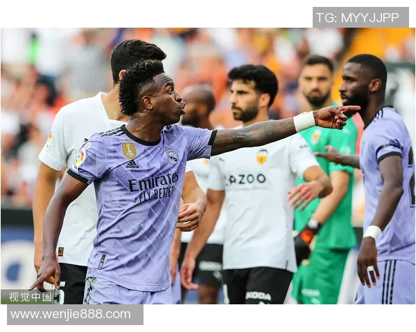 维尼修斯社媒公开回应近期争议事件引发各界热议与持续关注 维尼修斯社媒公开回应近期争议事件引发各界热议与持续关注